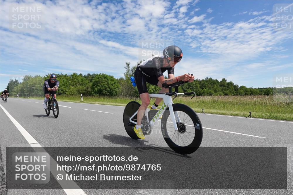21.06.2026 - Viking Triathlon Michael Burmester http://msf.ph/oto/9874765 21.06.2026 12:54:14 Radfahren 107, 154, 220, 286, 296, 376, 414, 560, 574, 625 meine-sportfotos.de