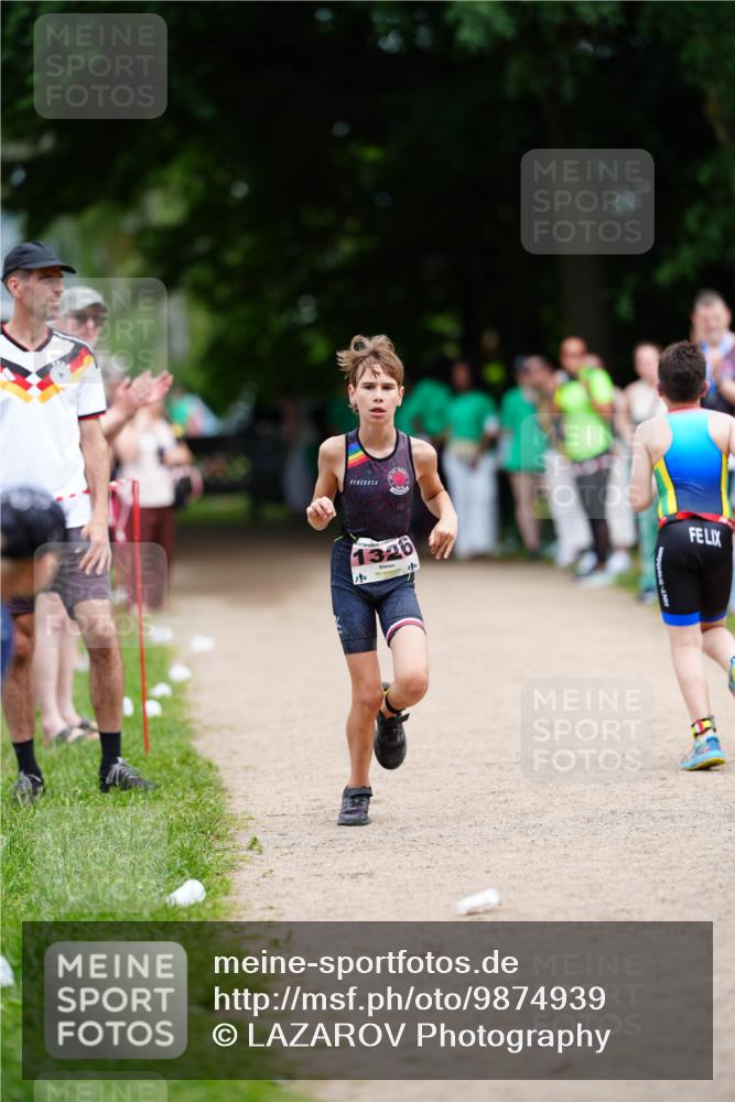 21.06.2026 - 29. Vierlanden-Triathlon LAZAROV Photography http://msf.ph/oto/9874939 21.06.2026 15:10:00 Laufen 1326 meine-sportfotos.de