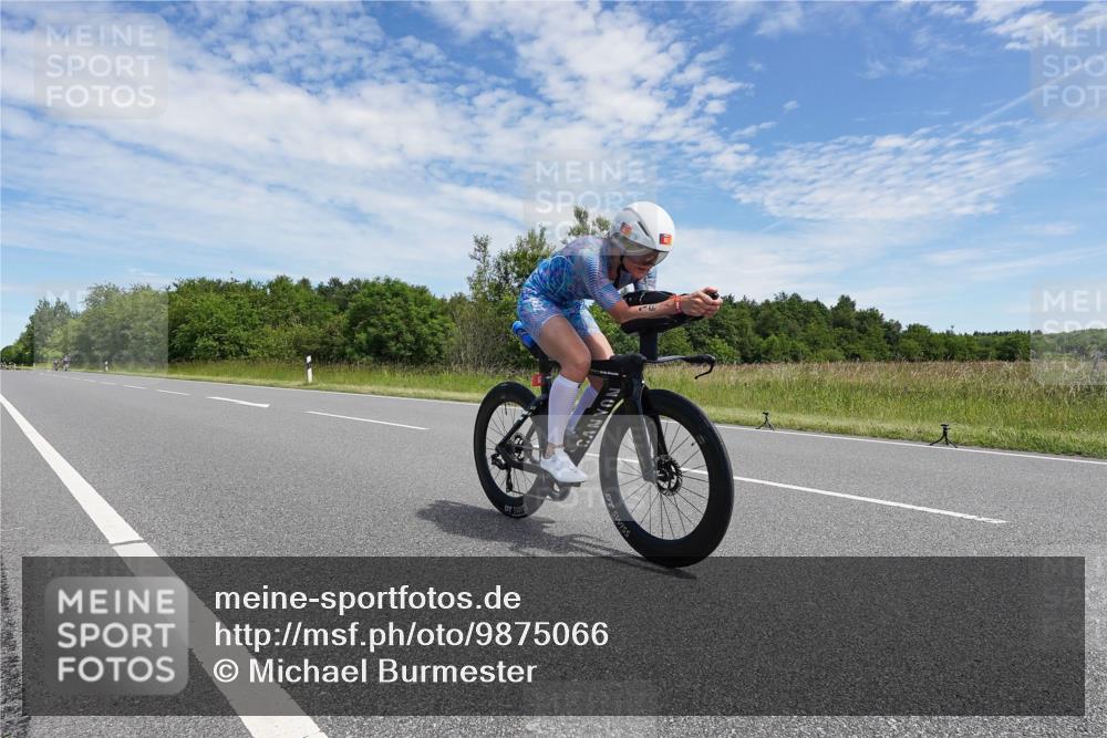 21.06.2026 - Viking Triathlon Michael Burmester http://msf.ph/oto/9875066 21.06.2026 12:58:34 Radfahren 60, 96, 167, 244, 298, 450, 562, 646 meine-sportfotos.de