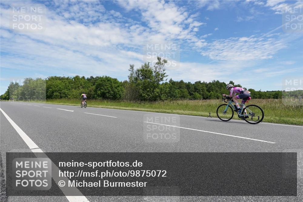21.06.2026 - Viking Triathlon Michael Burmester http://msf.ph/oto/9875072 21.06.2026 12:58:37 Radfahren 60, 96, 167, 244, 298, 450, 646 meine-sportfotos.de