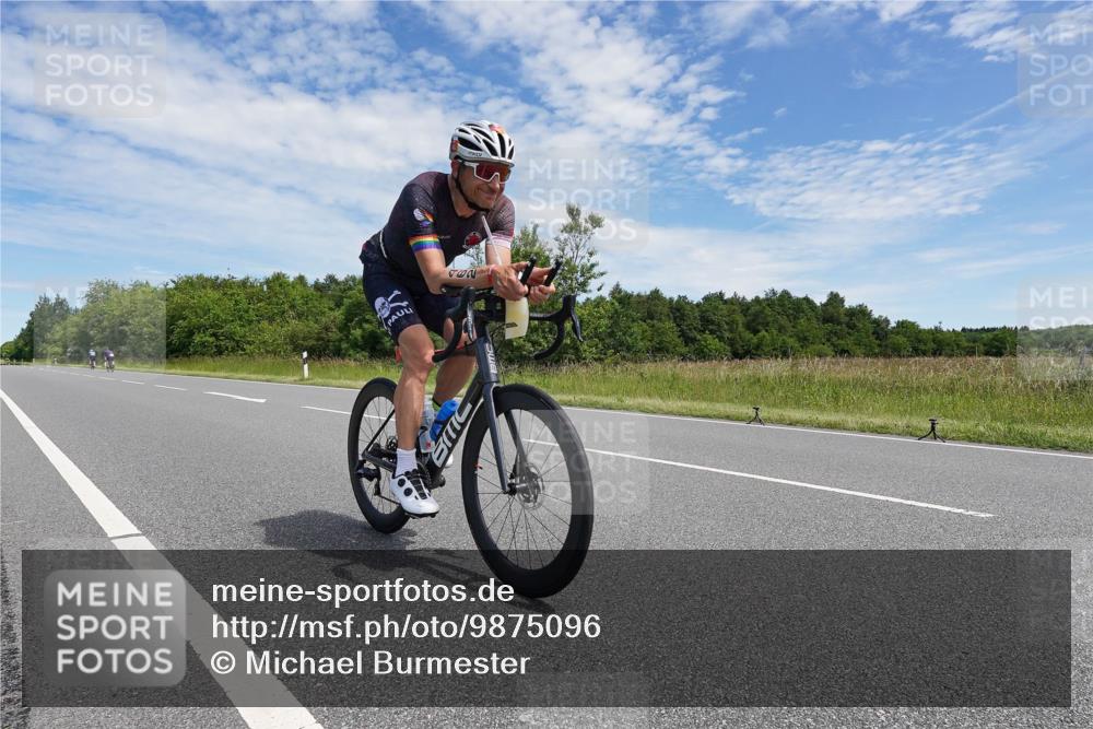 21.06.2026 - Viking Triathlon Michael Burmester http://msf.ph/oto/9875096 21.06.2026 12:59:14 Radfahren 69, 493 meine-sportfotos.de