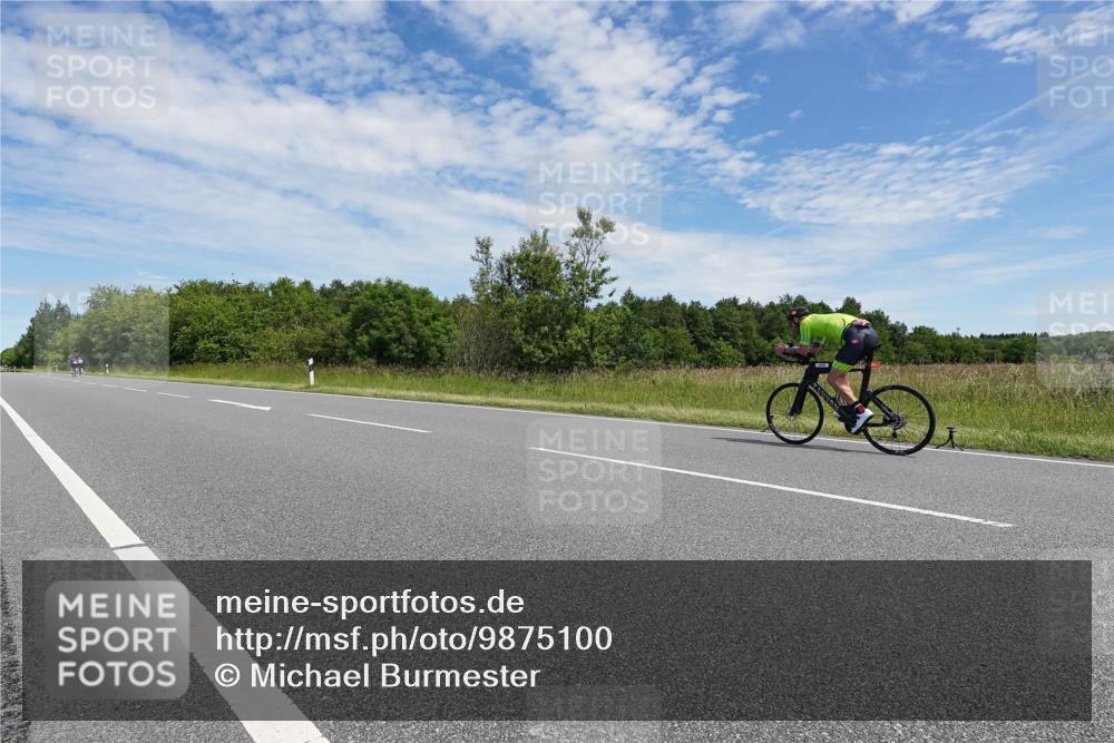 21.06.2026 - Viking Triathlon Michael Burmester http://msf.ph/oto/9875100 21.06.2026 12:59:15 Radfahren 69, 493 meine-sportfotos.de