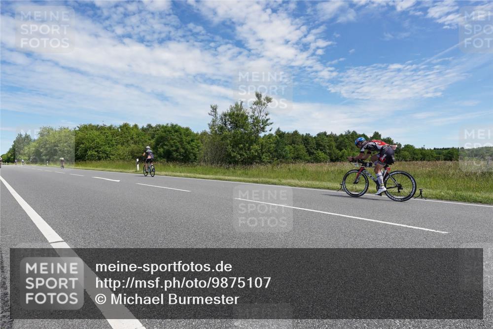 21.06.2026 - Viking Triathlon Michael Burmester http://msf.ph/oto/9875107 21.06.2026 12:59:20 Radfahren 493 meine-sportfotos.de