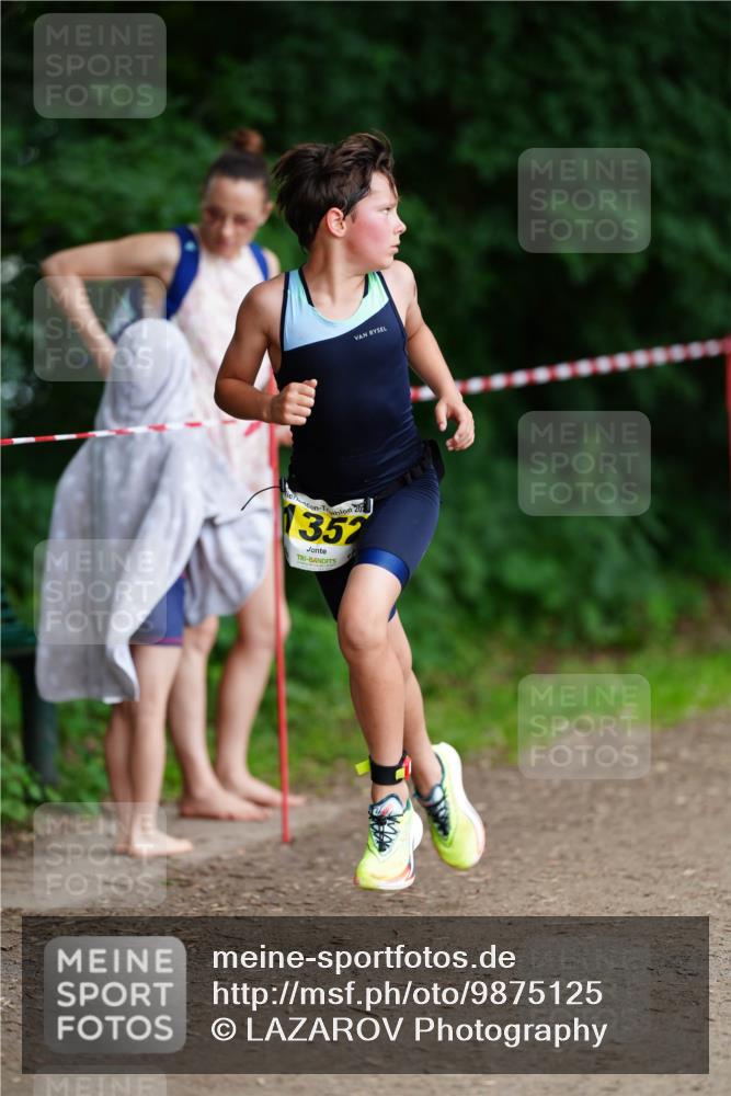 21.06.2026 - 29. Vierlanden-Triathlon LAZAROV Photography http://msf.ph/oto/9875125 21.06.2026 15:11:27 Laufen 20, 357 meine-sportfotos.de