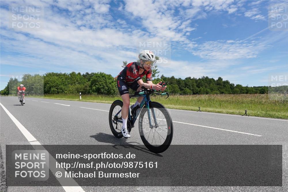 21.06.2026 - Viking Triathlon Michael Burmester http://msf.ph/oto/9875161 21.06.2026 13:00:32 Radfahren 363, 458, 539 meine-sportfotos.de