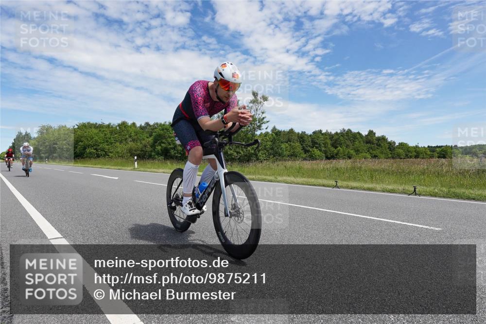 21.06.2026 - Viking Triathlon Michael Burmester http://msf.ph/oto/9875211 21.06.2026 13:01:00 Radfahren 138, 283, 377, 416, 511, 515, 521, 529, 542, 664 meine-sportfotos.de