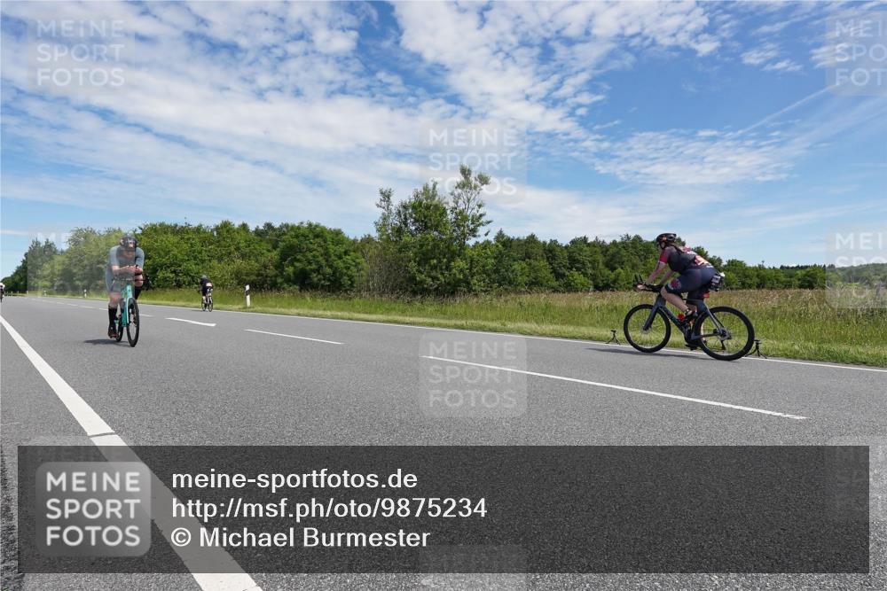 21.06.2026 - Viking Triathlon Michael Burmester http://msf.ph/oto/9875234 21.06.2026 13:01:29 Radfahren 283, 307 meine-sportfotos.de