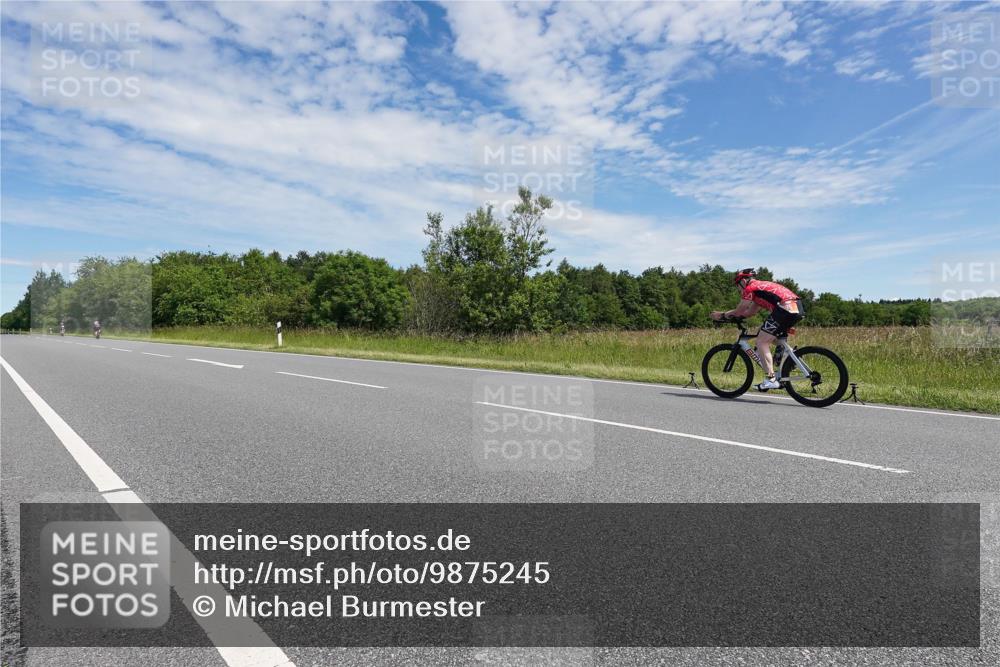 21.06.2026 - Viking Triathlon Michael Burmester http://msf.ph/oto/9875245 21.06.2026 13:01:36 Radfahren 283, 307, 512, 653 meine-sportfotos.de