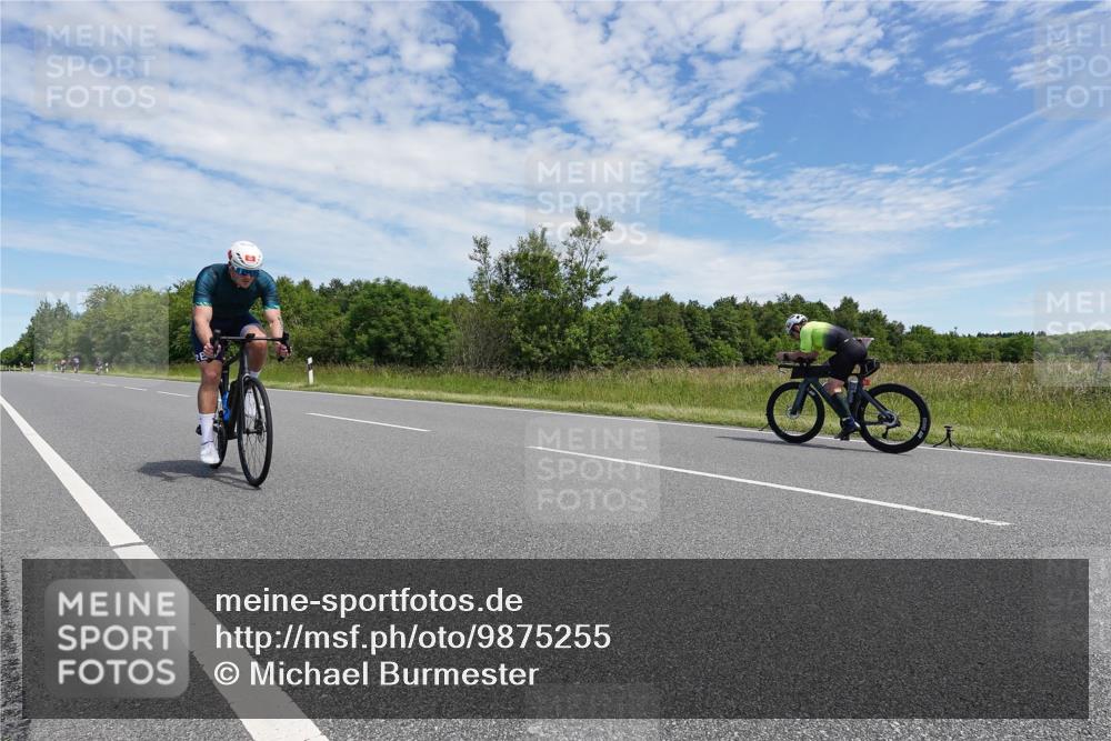 21.06.2026 - Viking Triathlon Michael Burmester http://msf.ph/oto/9875255 21.06.2026 13:01:46 Radfahren 174, 307, 512, 653 meine-sportfotos.de