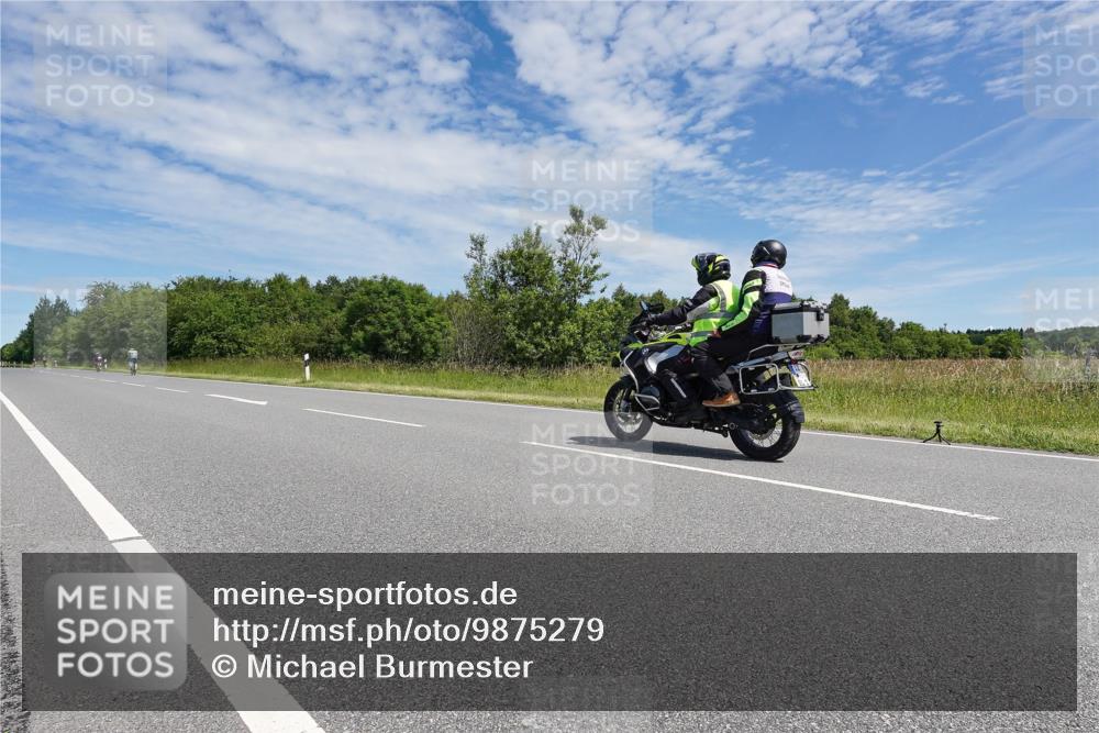 21.06.2026 - Viking Triathlon Michael Burmester http://msf.ph/oto/9875279 21.06.2026 13:02:37 Radfahren 193, 272, 385, 405, 607 meine-sportfotos.de