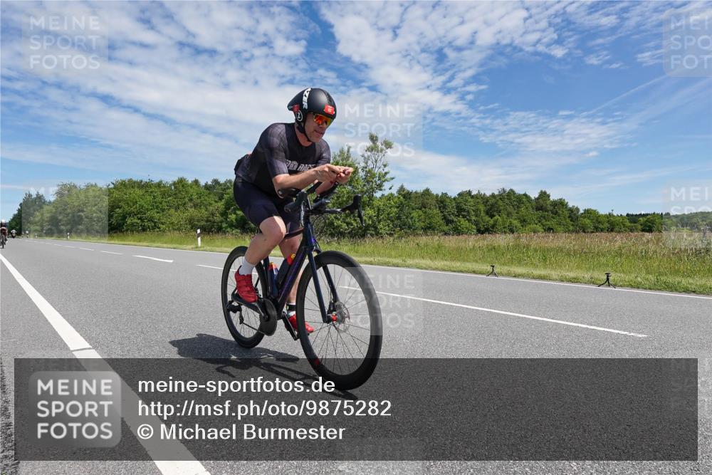 21.06.2026 - Viking Triathlon Michael Burmester http://msf.ph/oto/9875282 21.06.2026 13:02:46 Radfahren 193, 272, 333, 607 meine-sportfotos.de