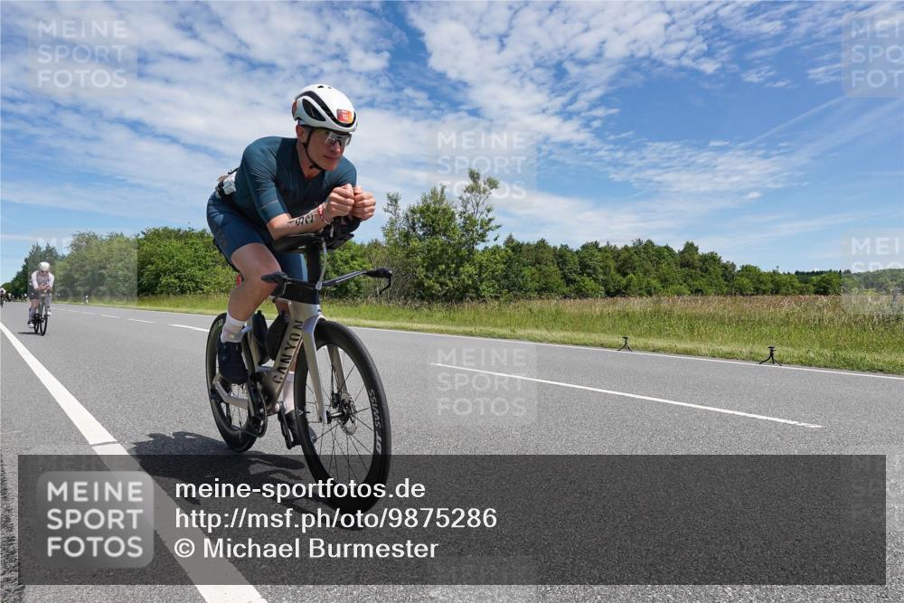 21.06.2026 - Viking Triathlon Michael Burmester http://msf.ph/oto/9875286 21.06.2026 13:02:49 Radfahren 193, 272, 333, 607 meine-sportfotos.de