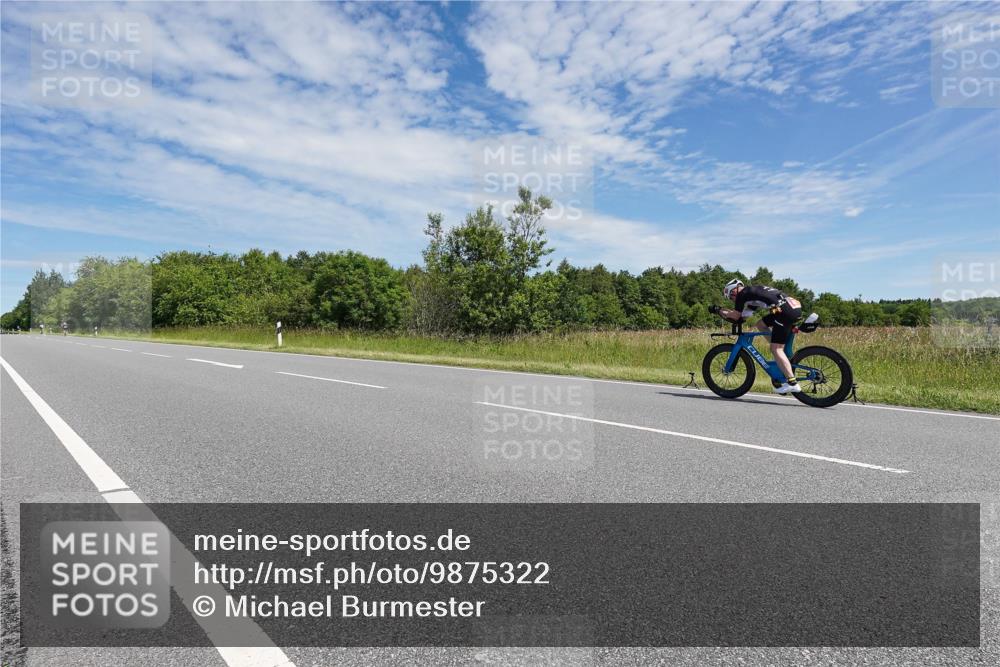 21.06.2026 - Viking Triathlon Michael Burmester http://msf.ph/oto/9875322 21.06.2026 13:03:46 Radfahren 40, 117, 209, 491, 566, 566, 609 meine-sportfotos.de