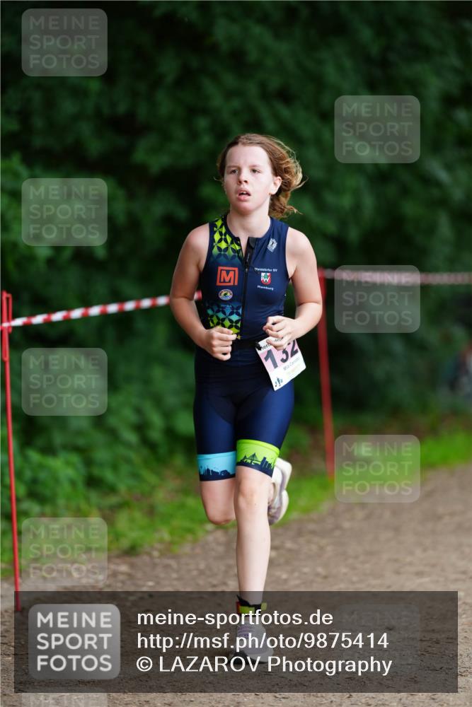 21.06.2026 - 29. Vierlanden-Triathlon LAZAROV Photography http://msf.ph/oto/9875414 21.06.2026 15:13:27 Laufen 132 meine-sportfotos.de