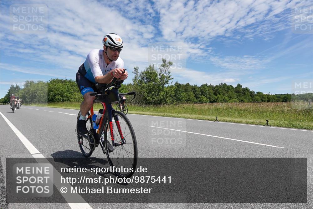 21.06.2026 - Viking Triathlon Michael Burmester http://msf.ph/oto/9875441 21.06.2026 13:06:51 Radfahren 59, 222, 374, 516, 523, 564, 636 meine-sportfotos.de