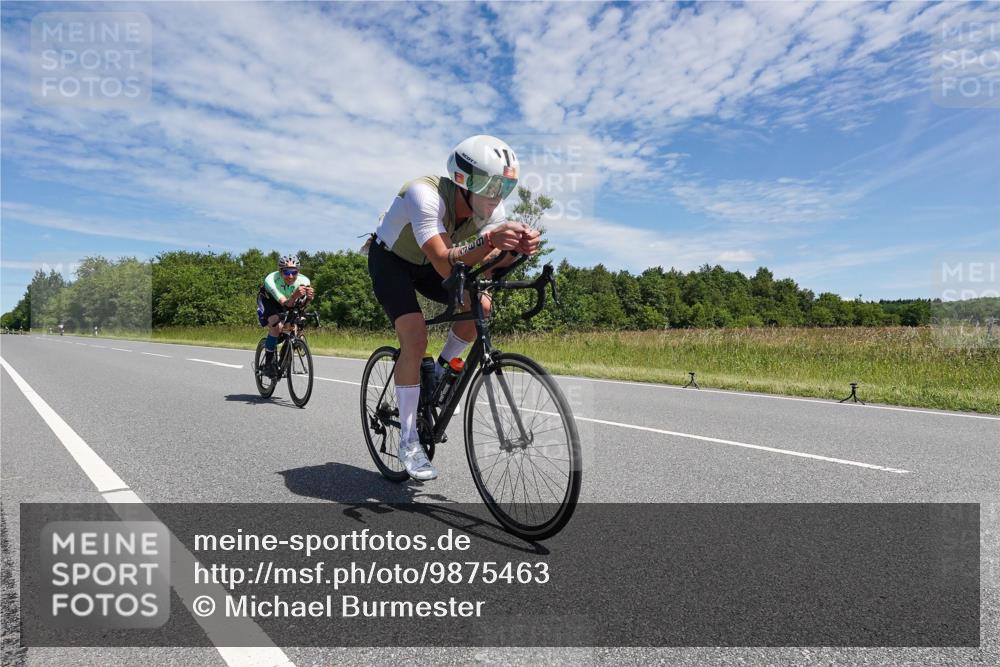 21.06.2026 - Viking Triathlon Michael Burmester http://msf.ph/oto/9875463 21.06.2026 13:07:08 Radfahren 59, 59, 321, 345, 369, 564 meine-sportfotos.de