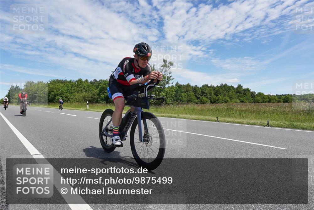 21.06.2026 - Viking Triathlon Michael Burmester http://msf.ph/oto/9875499 21.06.2026 13:07:49 Radfahren 329, 538, 577, 650 meine-sportfotos.de