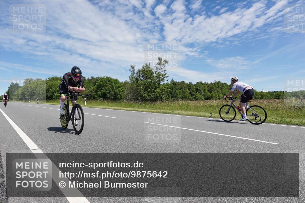 21.06.2026 - Viking Triathlon Michael Burmester http://msf.ph/oto/9875642 21.06.2026 13:09:31 Radfahren 223, 388, 563, 602, 656 meine-sportfotos.de