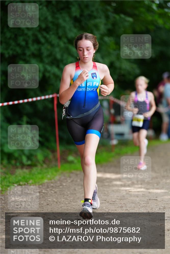 21.06.2026 - 29. Vierlanden-Triathlon LAZAROV Photography http://msf.ph/oto/9875682 21.06.2026 15:15:04 Laufen  meine-sportfotos.de