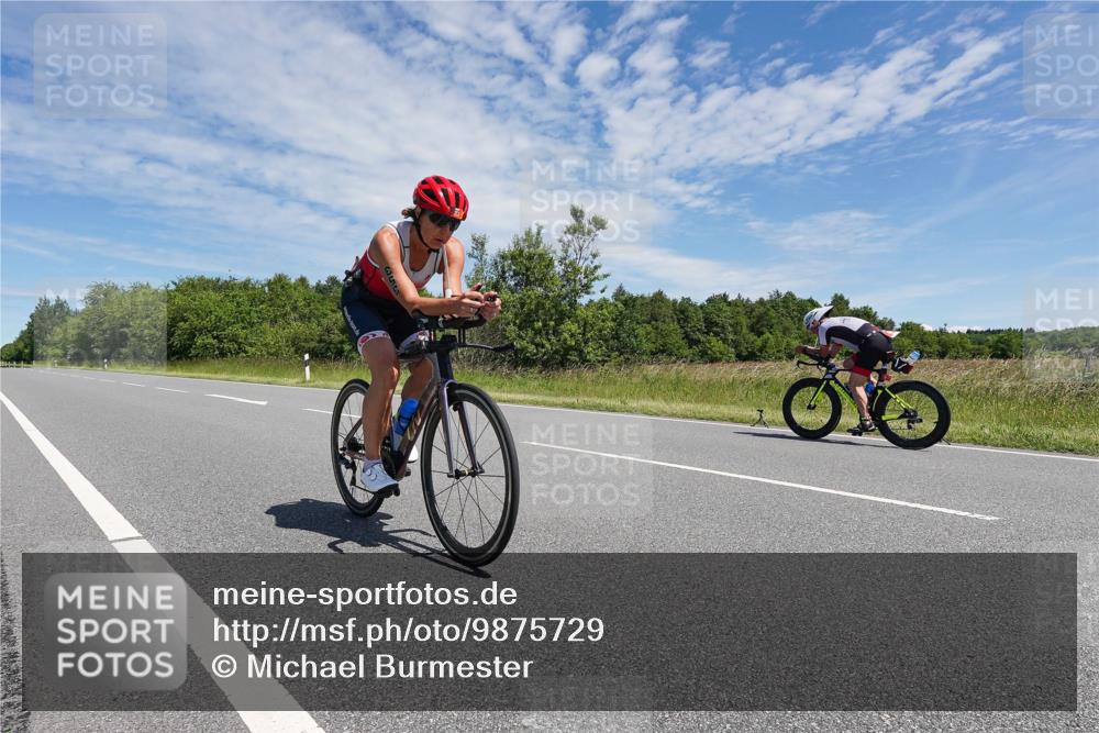 21.06.2026 - Viking Triathlon Michael Burmester http://msf.ph/oto/9875729 21.06.2026 13:11:09 Radfahren 306, 341, 353, 424, 561 meine-sportfotos.de