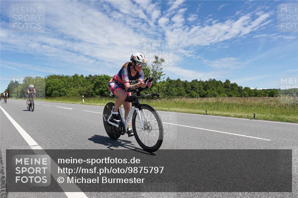 21.06.2026 - Viking Triathlon Michael Burmester http://msf.ph/oto/9875797 21.06.2026 13:11:40 Radfahren 494, 534 meine-sportfotos.de