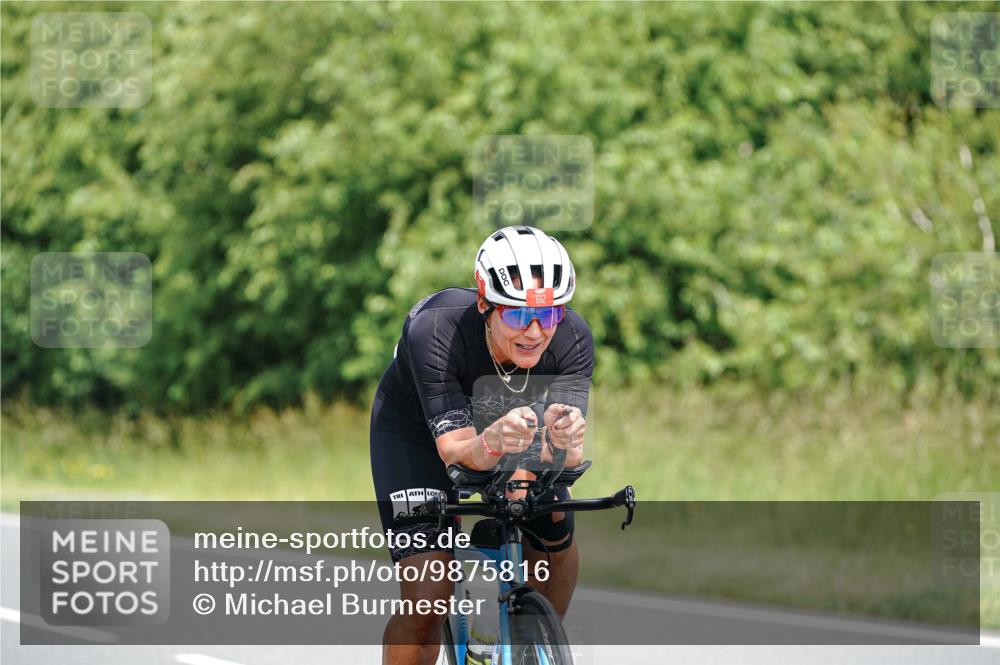 21.06.2026 - Viking Triathlon Michael Burmester http://msf.ph/oto/9875816 21.06.2026 12:53:03 Radfahren 24, 84, 97, 224, 269, 305, 382, 484, 618 meine-sportfotos.de