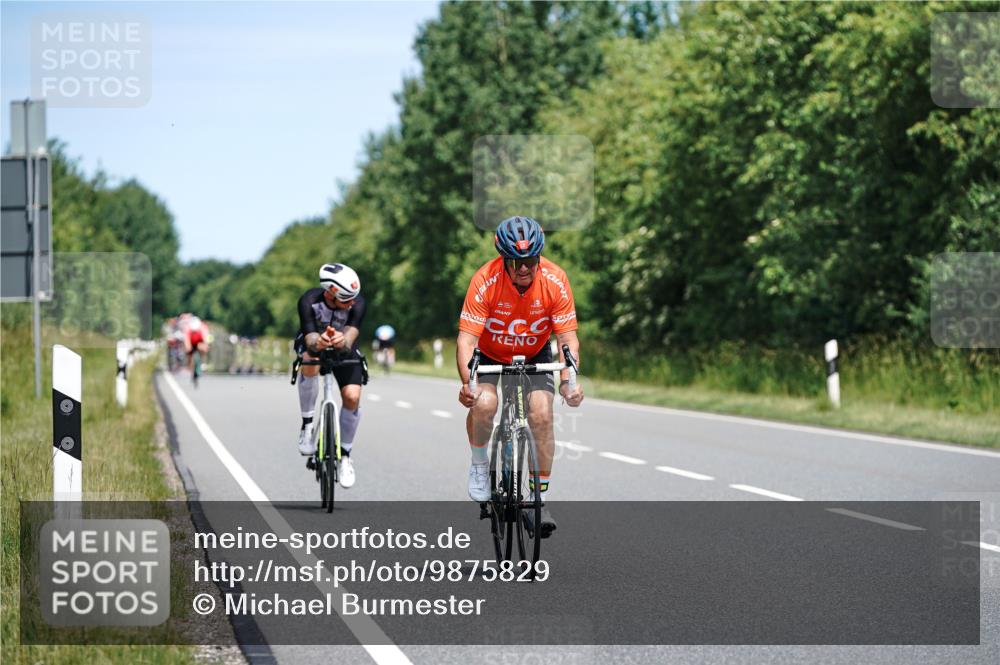 21.06.2026 - Viking Triathlon Michael Burmester http://msf.ph/oto/9875829 21.06.2026 12:53:08 Radfahren 24, 84, 97, 224, 305, 382, 431, 445, 484, 618 meine-sportfotos.de