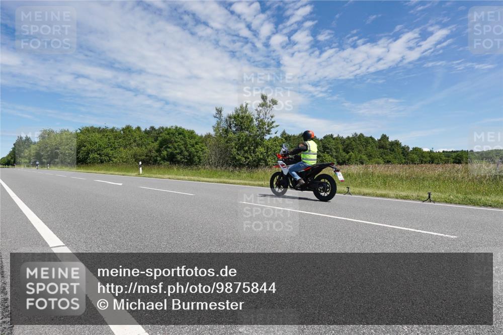 21.06.2026 - Viking Triathlon Michael Burmester http://msf.ph/oto/9875844 21.06.2026 13:12:19 Radfahren 164, 603 meine-sportfotos.de