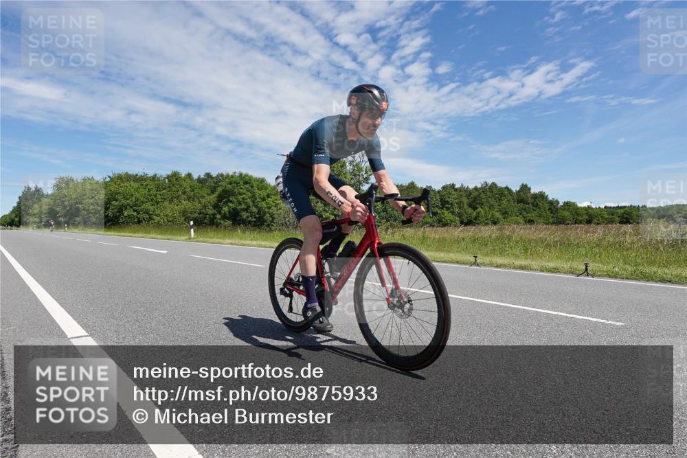 21.06.2026 - Viking Triathlon Michael Burmester http://msf.ph/oto/9875933 21.06.2026 13:14:17 Radfahren 124, 190 meine-sportfotos.de