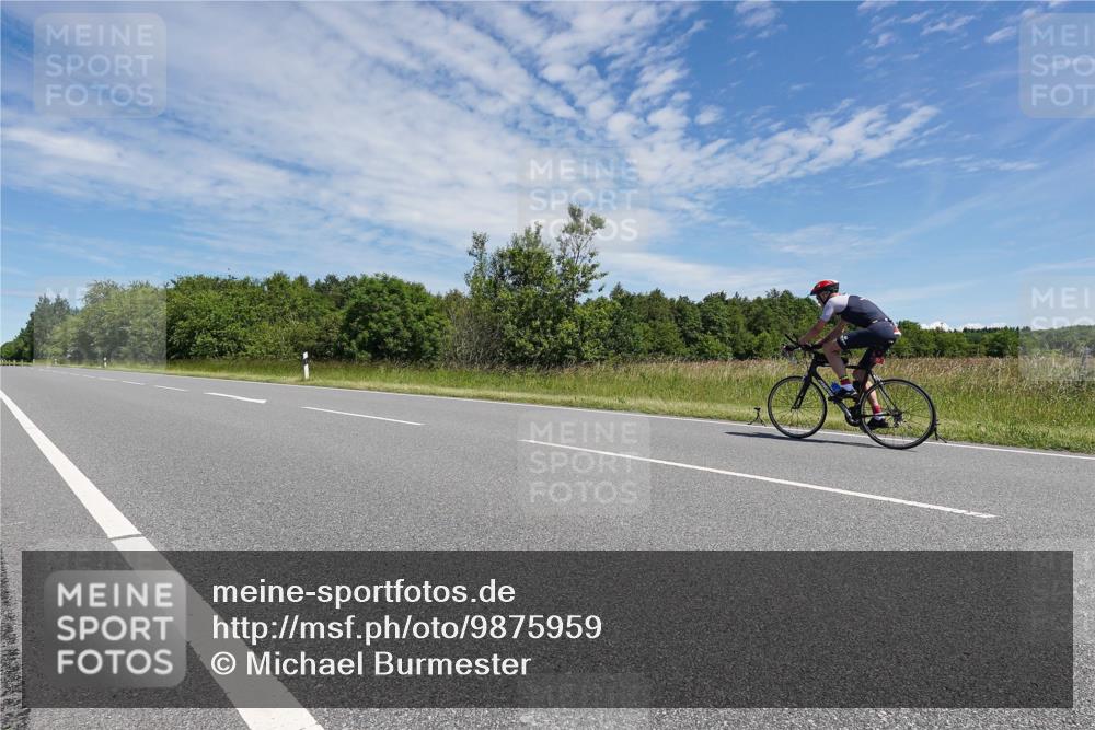 21.06.2026 - Viking Triathlon Michael Burmester http://msf.ph/oto/9875959 21.06.2026 13:14:51 Radfahren 251, 366 meine-sportfotos.de