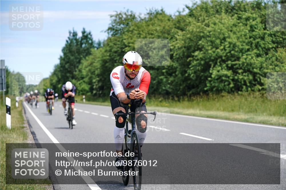 21.06.2026 - Viking Triathlon Michael Burmester http://msf.ph/oto/9876012 21.06.2026 12:54:09 Radfahren 107, 154, 220, 286, 296, 314, 376, 414, 560, 574, 625 meine-sportfotos.de