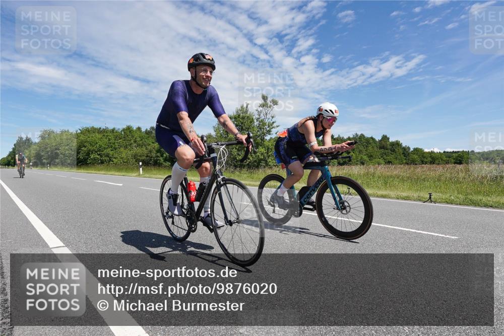 21.06.2026 - Viking Triathlon Michael Burmester http://msf.ph/oto/9876020 21.06.2026 13:15:49 Radfahren 139, 276, 401 meine-sportfotos.de