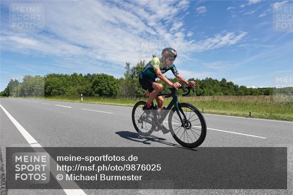 21.06.2026 - Viking Triathlon Michael Burmester http://msf.ph/oto/9876025 21.06.2026 13:15:51 Radfahren 276, 401 meine-sportfotos.de