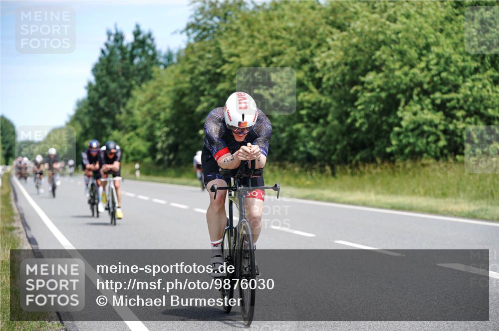 21.06.2026 - Viking Triathlon Michael Burmester http://msf.ph/oto/9876030 21.06.2026 12:54:11 Radfahren 107, 154, 220, 286, 296, 376, 414, 560, 574, 625 meine-sportfotos.de