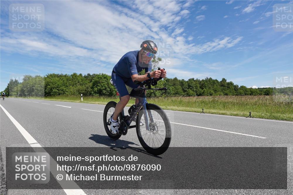 21.06.2026 - Viking Triathlon Michael Burmester http://msf.ph/oto/9876090 21.06.2026 13:17:18 Radfahren 232, 365, 661 meine-sportfotos.de