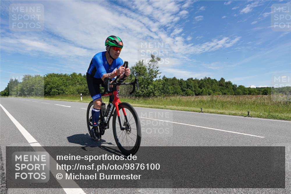 21.06.2026 - Viking Triathlon Michael Burmester http://msf.ph/oto/9876100 21.06.2026 13:17:24 Radfahren 232, 365, 661 meine-sportfotos.de