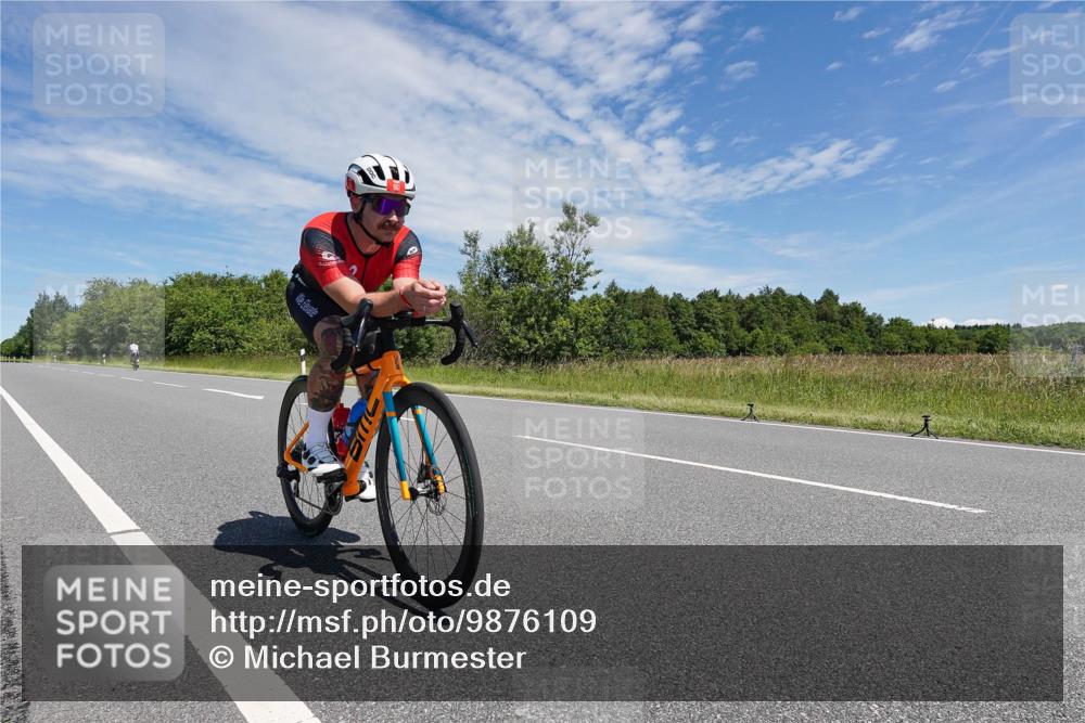 21.06.2026 - Viking Triathlon Michael Burmester http://msf.ph/oto/9876109 21.06.2026 13:17:31 Radfahren 232, 661 meine-sportfotos.de