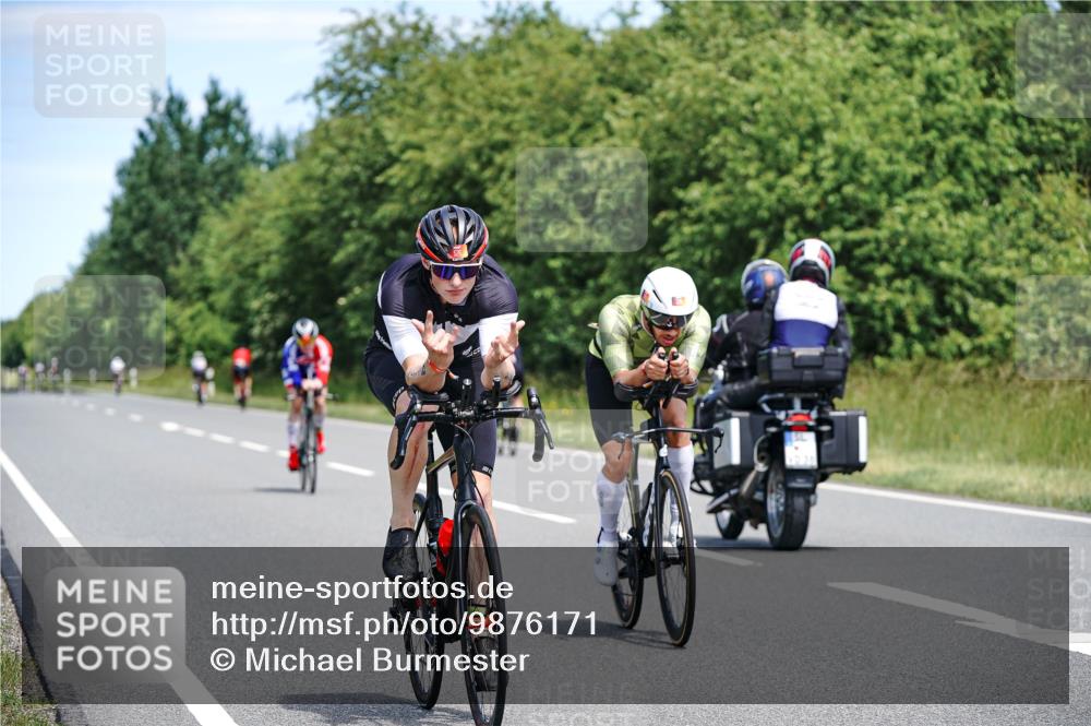 21.06.2026 - Viking Triathlon Michael Burmester http://msf.ph/oto/9876171 21.06.2026 12:54:22 Radfahren 154, 220, 289, 296, 340, 376, 625 meine-sportfotos.de