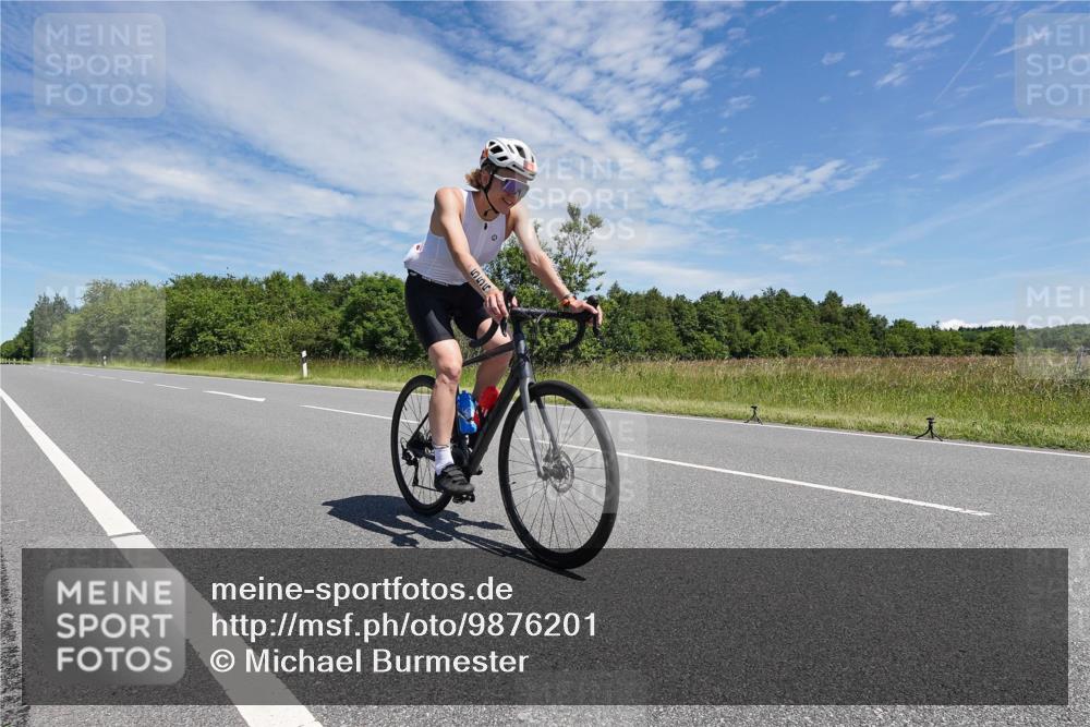 21.06.2026 - Viking Triathlon Michael Burmester http://msf.ph/oto/9876201 21.06.2026 13:19:26 Radfahren  meine-sportfotos.de