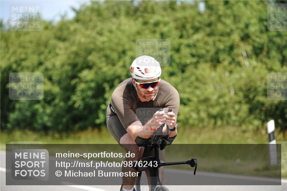 21.06.2026 - Viking Triathlon Michael Burmester http://msf.ph/oto/9876243 21.06.2026 12:54:36 Radfahren 289, 331, 340, 658, 663 meine-sportfotos.de