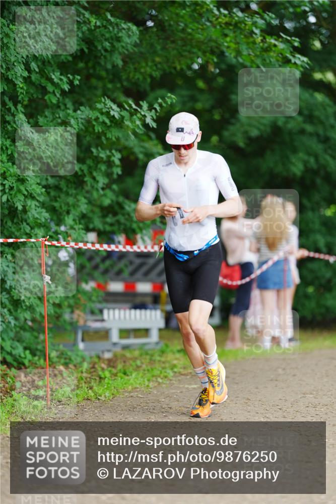 21.06.2026 - 29. Vierlanden-Triathlon LAZAROV Photography http://msf.ph/oto/9876250 21.06.2026 10:42:46 Laufen  meine-sportfotos.de