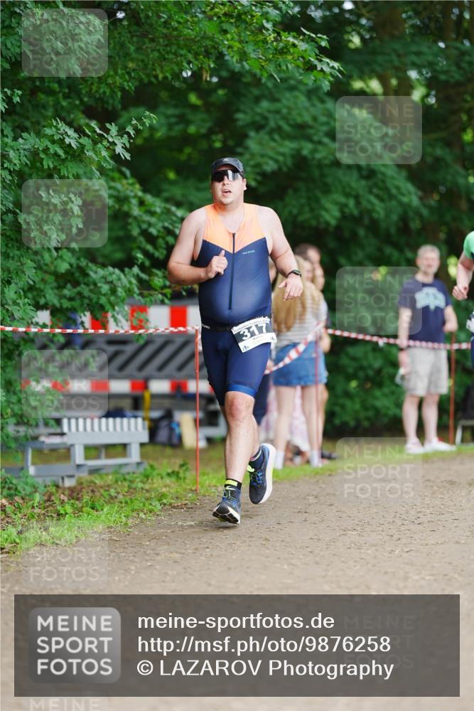 21.06.2026 - 29. Vierlanden-Triathlon LAZAROV Photography http://msf.ph/oto/9876258 21.06.2026 10:42:49 Laufen 317 meine-sportfotos.de