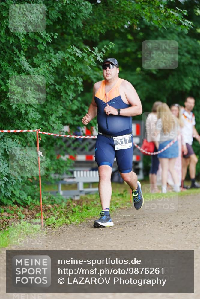 21.06.2026 - 29. Vierlanden-Triathlon LAZAROV Photography http://msf.ph/oto/9876261 21.06.2026 10:42:49 Laufen 2, 317 meine-sportfotos.de