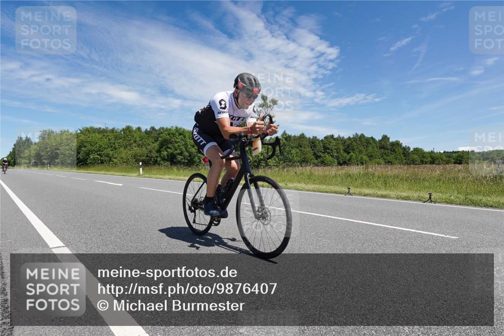 21.06.2026 - Viking Triathlon Michael Burmester http://msf.ph/oto/9876407 21.06.2026 13:25:22 Radfahren 247, 646, 646 meine-sportfotos.de