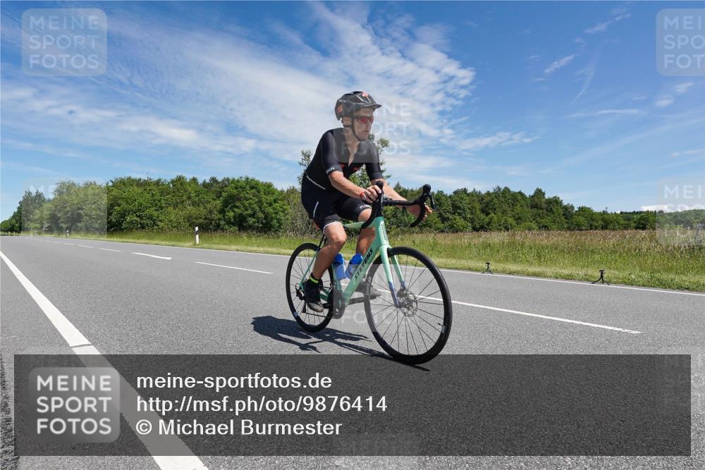 21.06.2026 - Viking Triathlon Michael Burmester http://msf.ph/oto/9876414 21.06.2026 13:25:38 Radfahren 646 meine-sportfotos.de