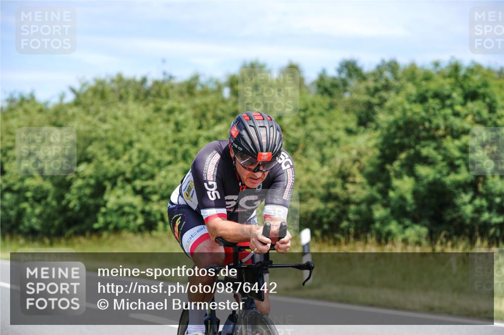 21.06.2026 - Viking Triathlon Michael Burmester http://msf.ph/oto/9876442 21.06.2026 12:55:26 Radfahren 111, 116, 344 meine-sportfotos.de