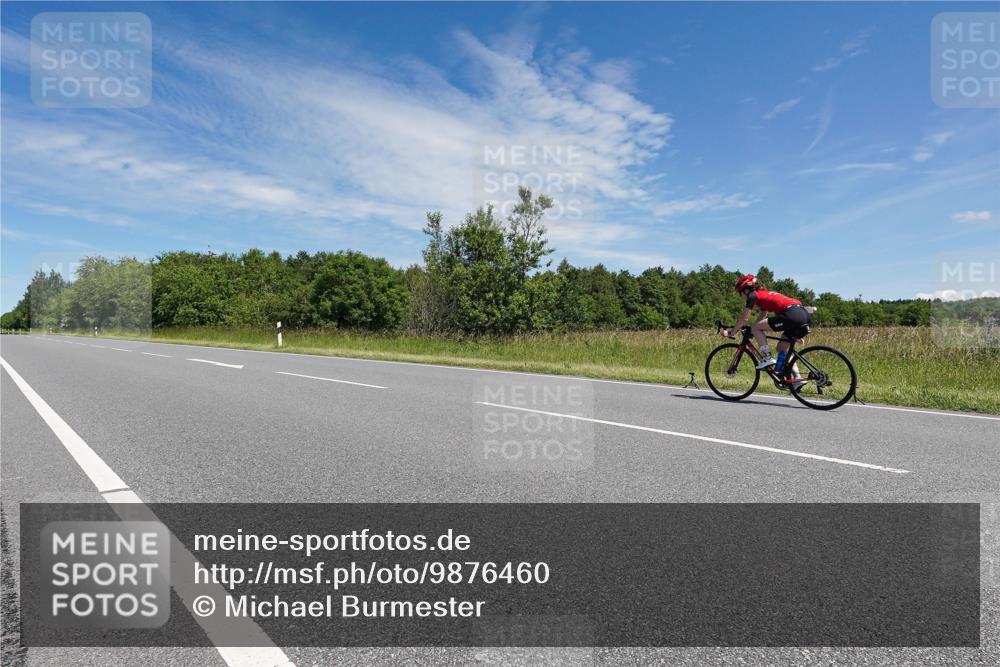 21.06.2026 - Viking Triathlon Michael Burmester http://msf.ph/oto/9876460 21.06.2026 13:26:59 Radfahren 529 meine-sportfotos.de