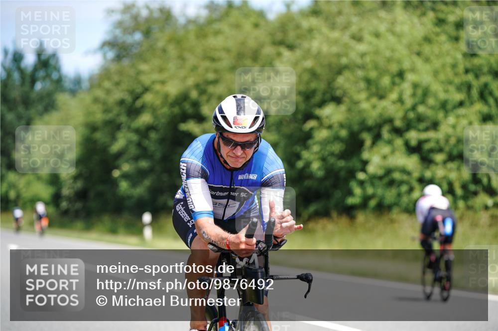 21.06.2026 - Viking Triathlon Michael Burmester http://msf.ph/oto/9876492 21.06.2026 12:55:55 Radfahren 56, 56, 172, 206, 247, 485, 567 meine-sportfotos.de