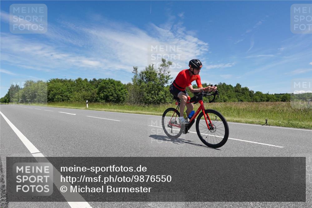21.06.2026 - Viking Triathlon Michael Burmester http://msf.ph/oto/9876550 21.06.2026 13:29:17 Radfahren 431 meine-sportfotos.de
