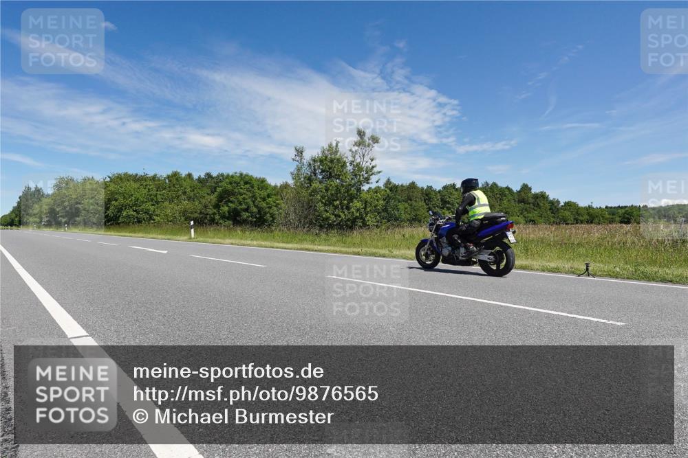 21.06.2026 - Viking Triathlon Michael Burmester http://msf.ph/oto/9876565 21.06.2026 13:30:10 Radfahren  meine-sportfotos.de